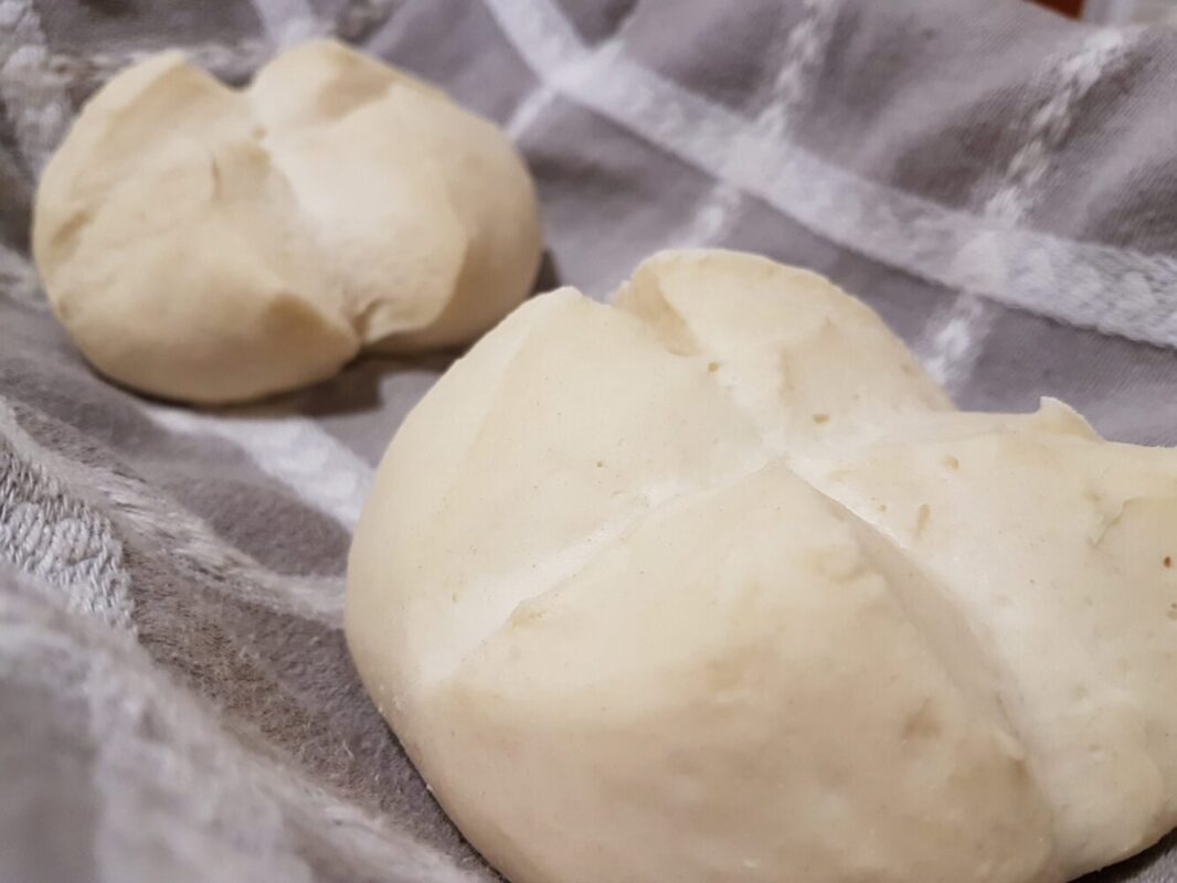 Focaccia Morbida Con Lievito Madre Olive E Pachino Notizie In Vetrina