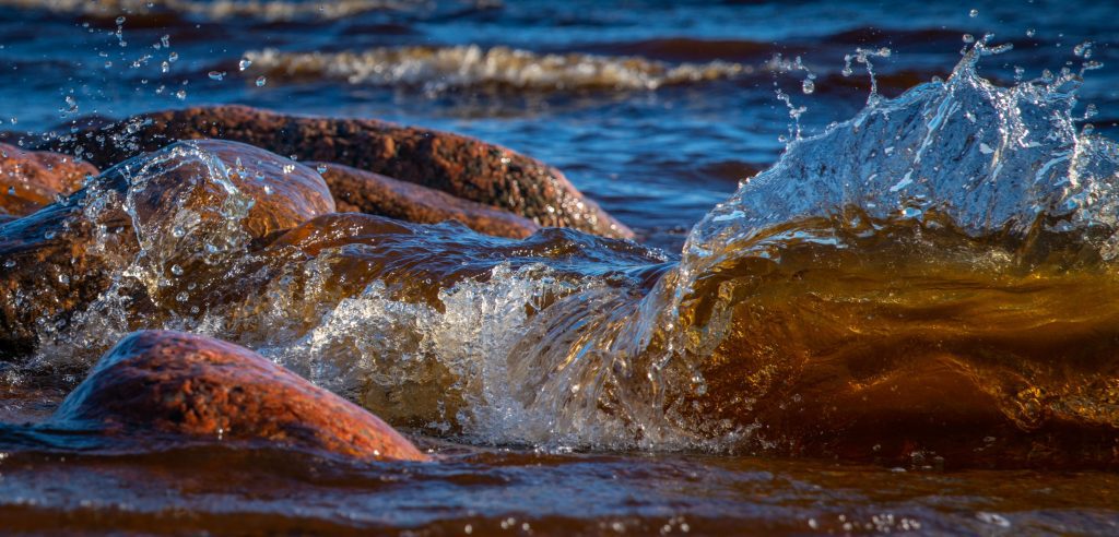 Mare rialzo dell'acqua