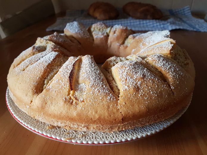 torta al limone con mele e frumina