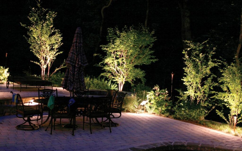 Come illuminare il giardino? Idee e consigli