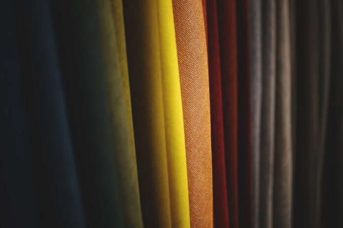 Cos'è la tessitura: tipi di tessuti e tessitura