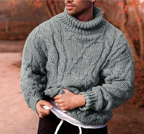 maglione con trecce collo alto