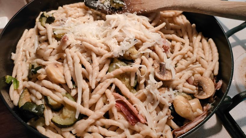 Strozzapreti primo piatto con verdure