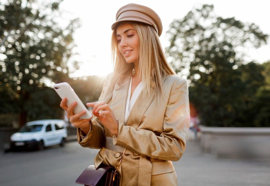 Giacca passepartout e outfit in due colori 